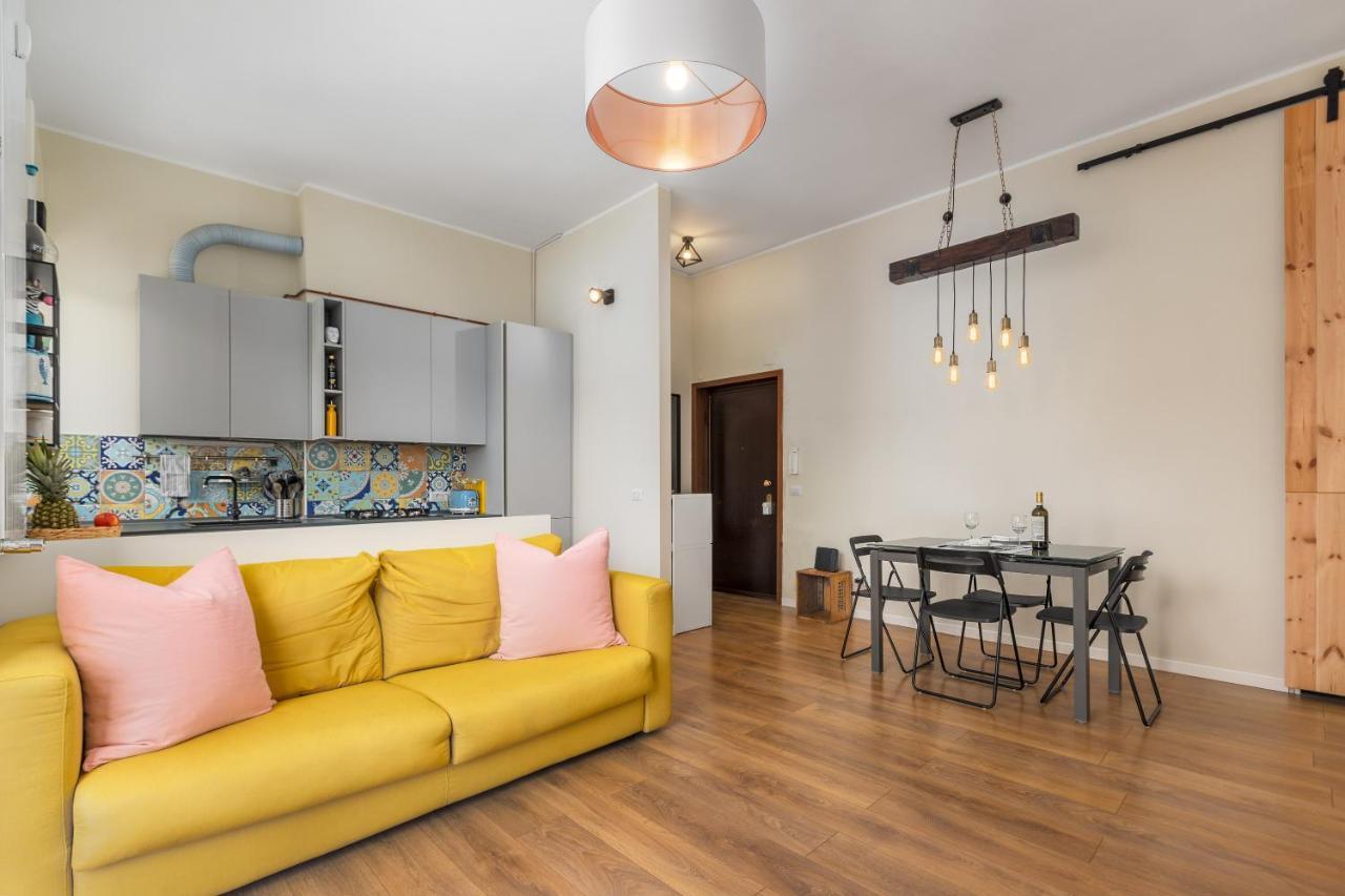 Maiolica Apartment - Free Parking And Great Connection To Linate And Duomo Milan Exterior photo